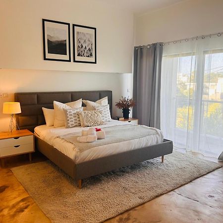 Modern Villa In Grand Bay - Short Walk To Beach Zewnętrze zdjęcie