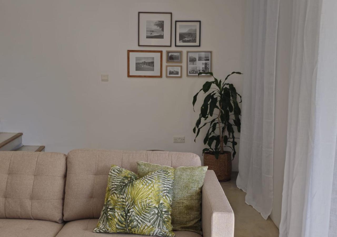 Modern Villa In Grand Bay - Short Walk To Beach Zewnętrze zdjęcie